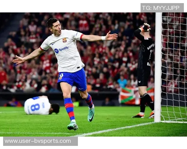 莱万因腿筋不适缺席国王杯客场比赛训练将缺阵 莱万因腿筋不适缺席国王杯客场比赛训练将缺阵